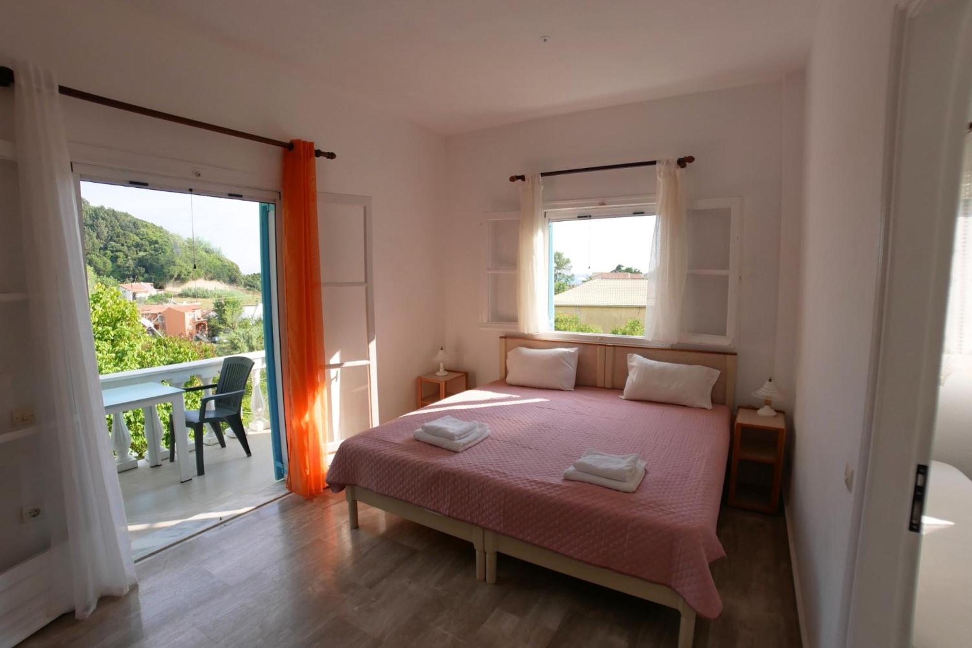 Villa Vania Gardenos Vitaládes Exteriér fotografie